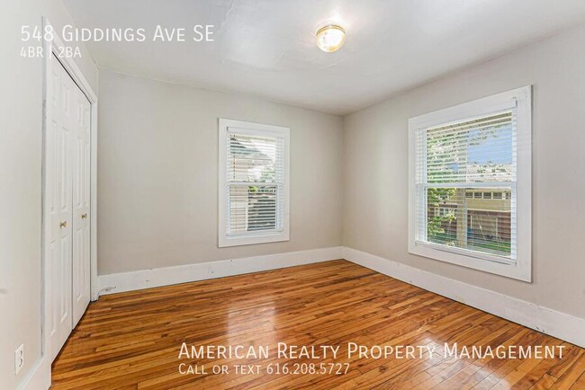 Building Photo - 548 Giddings Ave SE