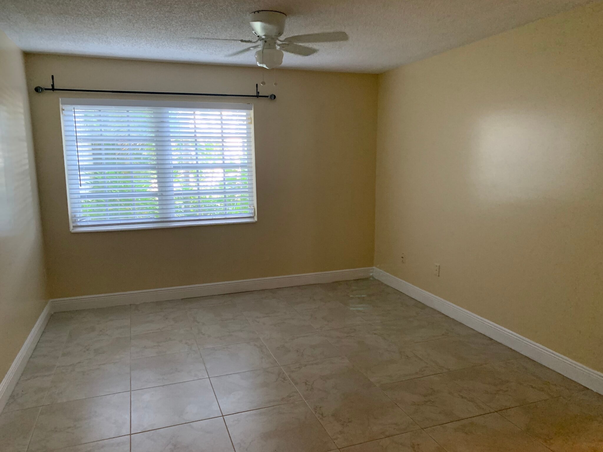 Building Photo - 21121 SW 85th Ave