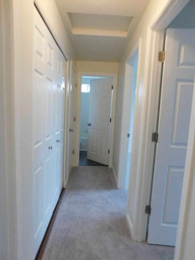Building Photo - 3Bd/2.5Ba Two Story House - Available Soon!