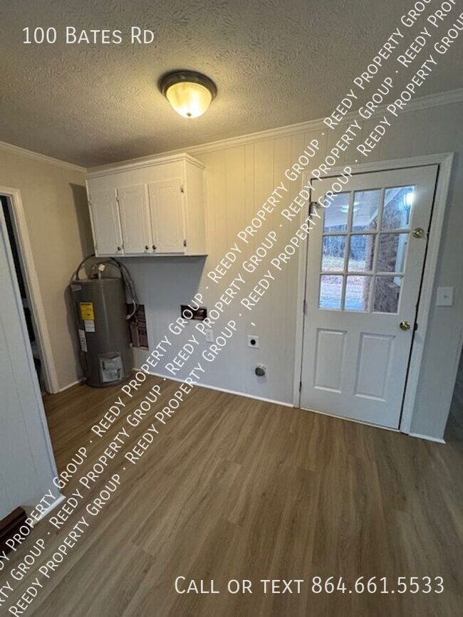 Building Photo - 100 Bates Rd