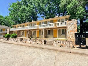 Building Photo - 1 Bedroom 1 Bathroom Available NOW in Durham!