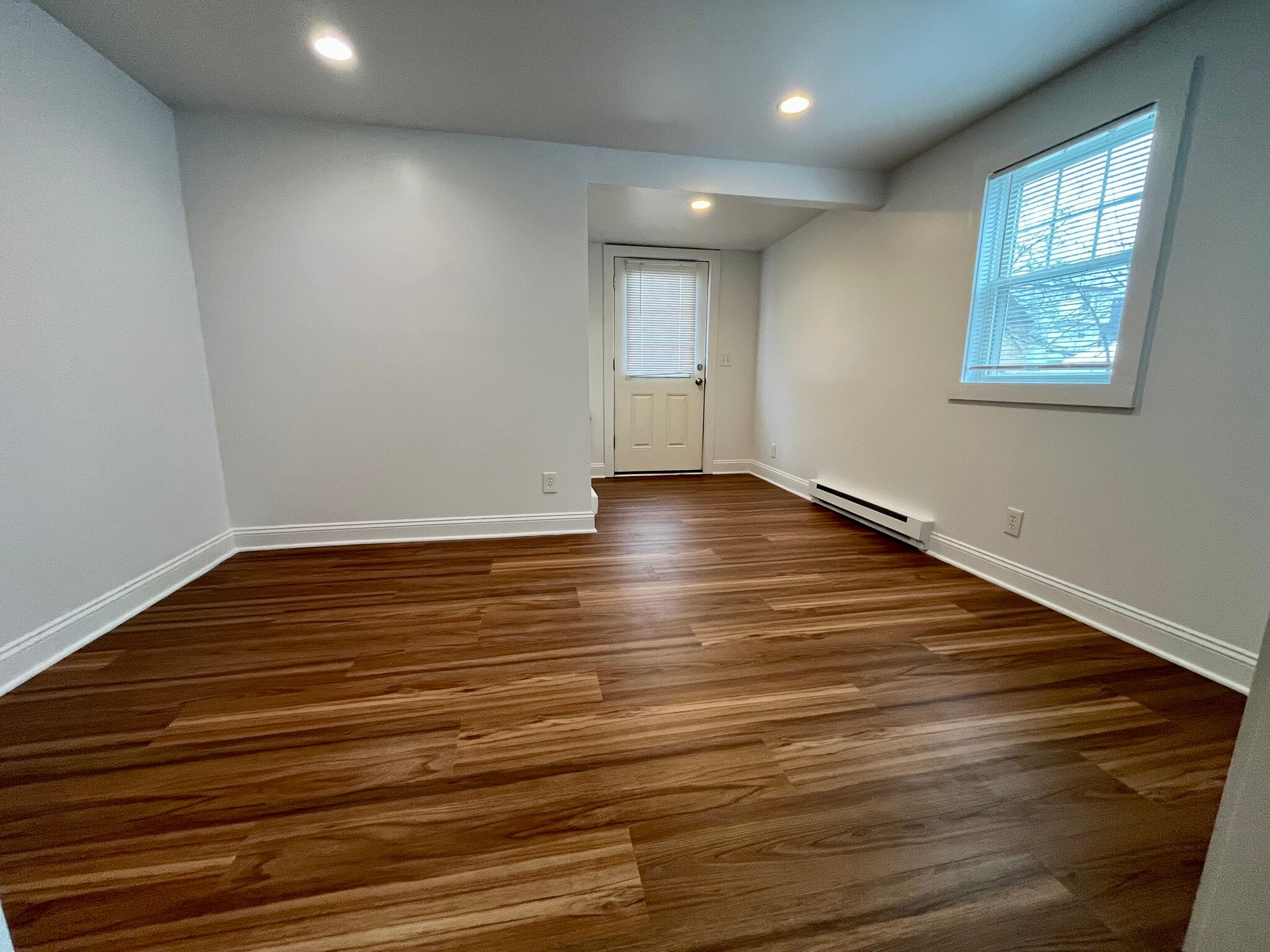 Front entry and living room - 14 Center Ave