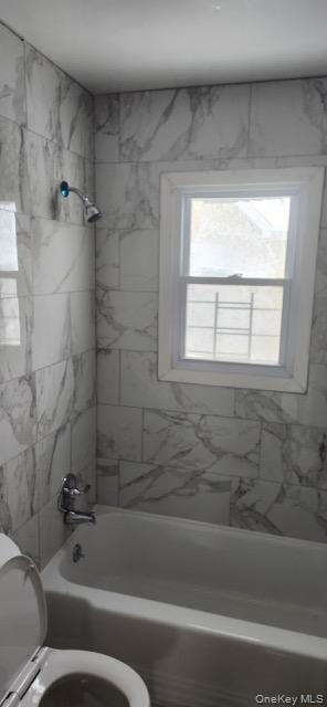 Building Photo - 166 Hillcrest Rd