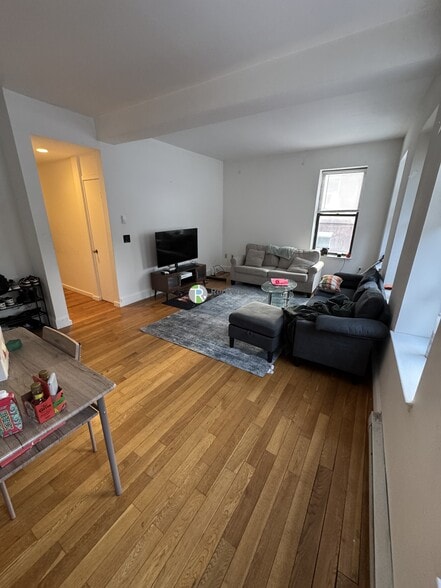 Building Photo - 776 Columbus Ave