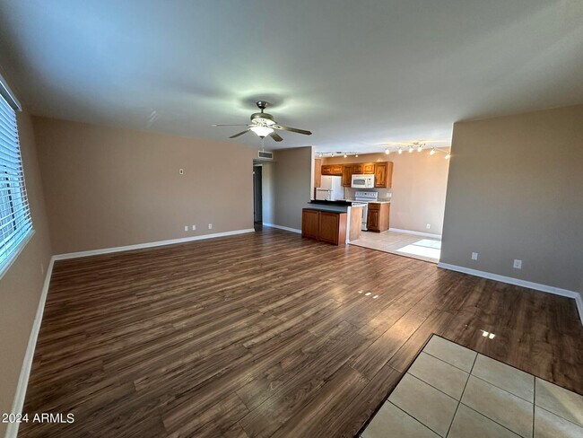 Building Photo - 14802 Yerba Buena Way