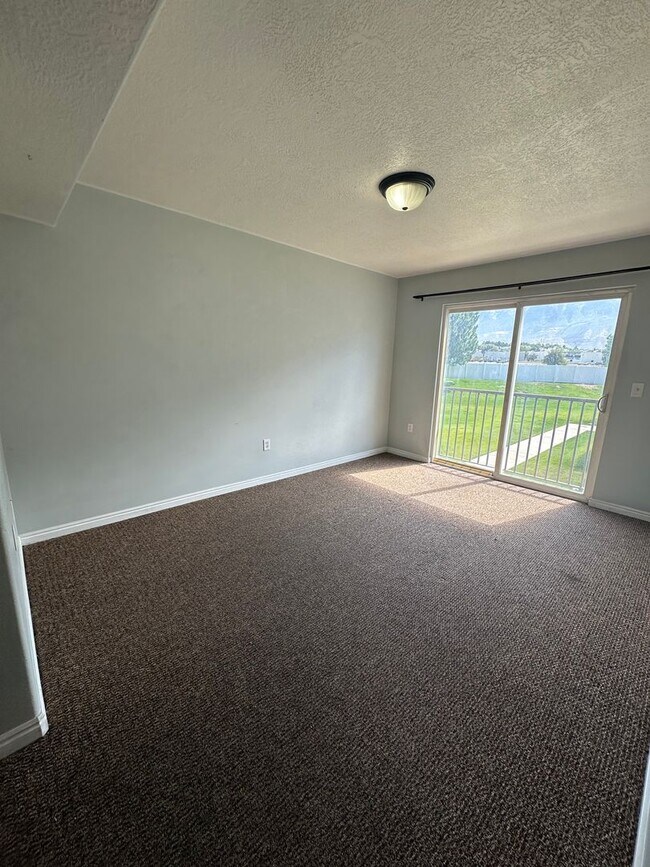 Building Photo - 1403 S 1020 W