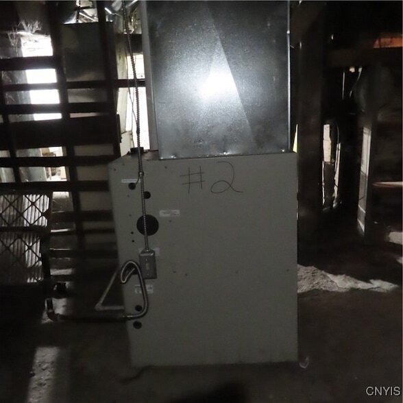 Building Photo - 540 Teall Ave