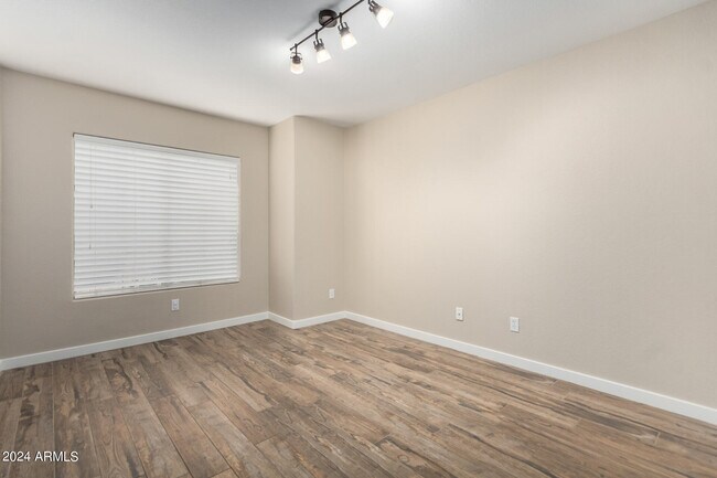 Building Photo - 6425 W Briles Rd