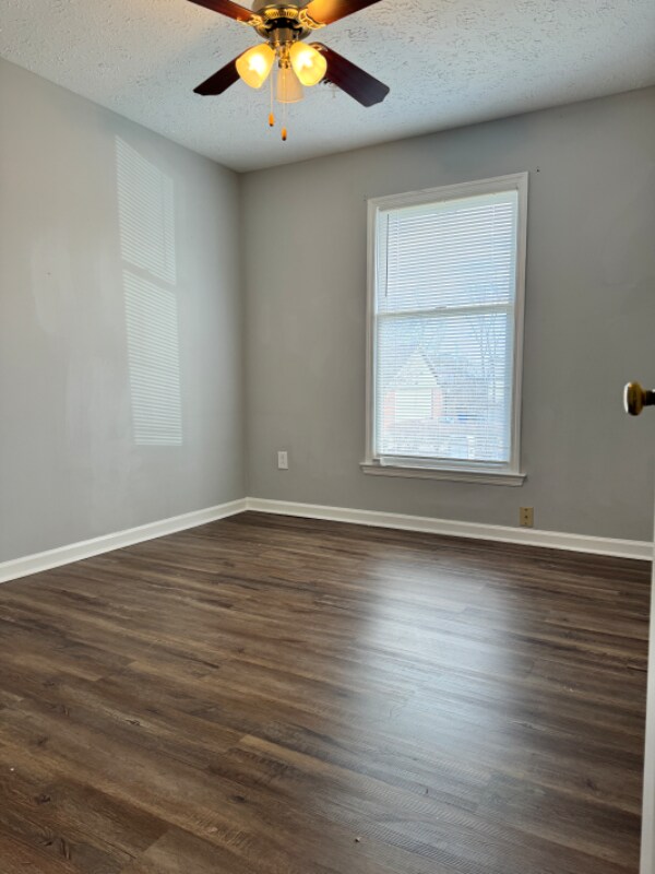 Building Photo - 481 Fox Harbour Dr