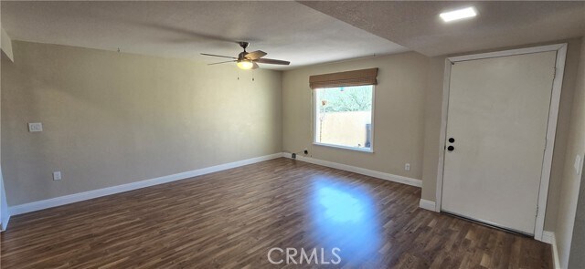 Building Photo - 751 Vía Los Santos