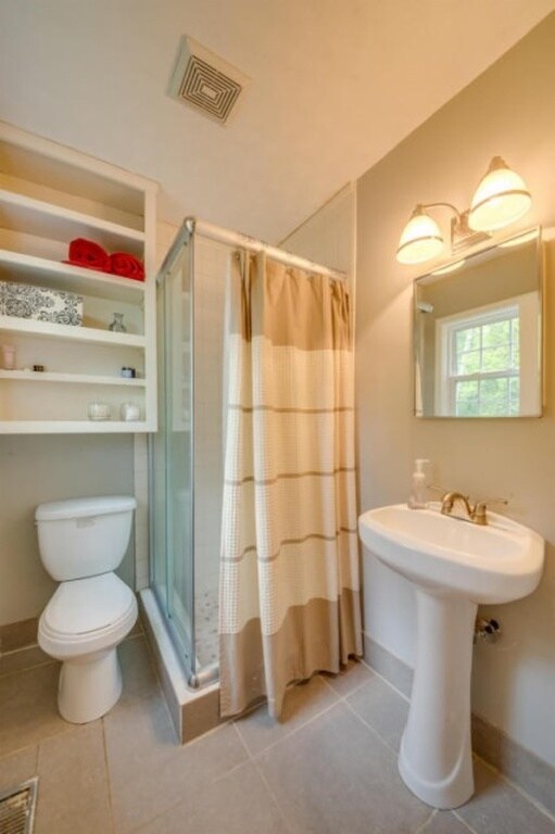Building Photo - 3530 Dell Trail