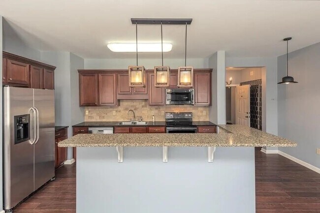 Building Photo - 721 Litty Ct