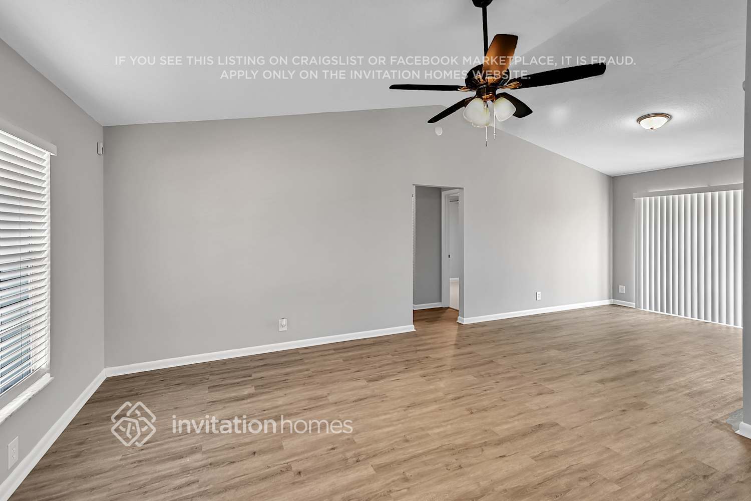 Building Photo - 1296 Woodcrest Rd S