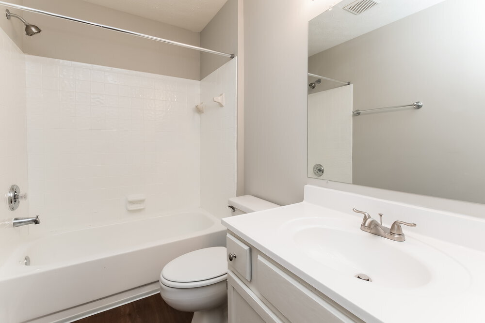 Building Photo - 1902 Shadbark Ct