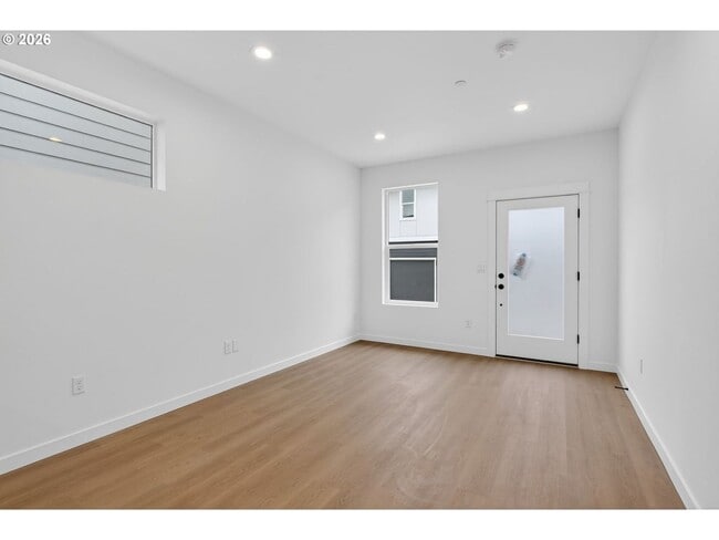 Building Photo - 4063 SW McKinley St