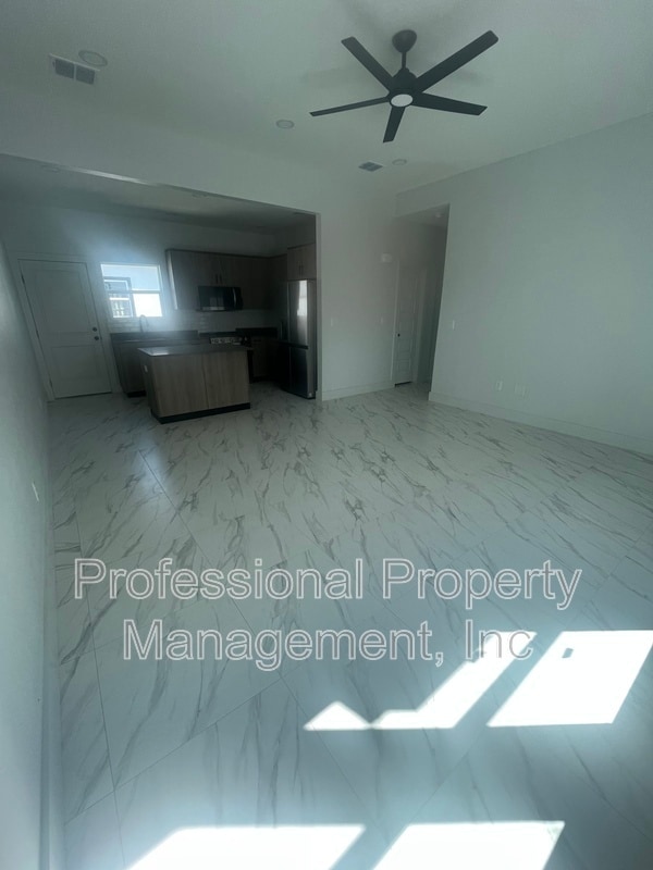 Building Photo - 2813 Bravo Rd