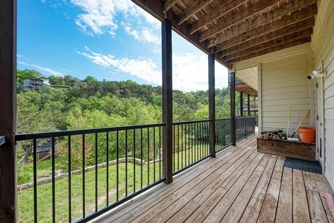 Building Photo - 2605 Indian Creek Rd