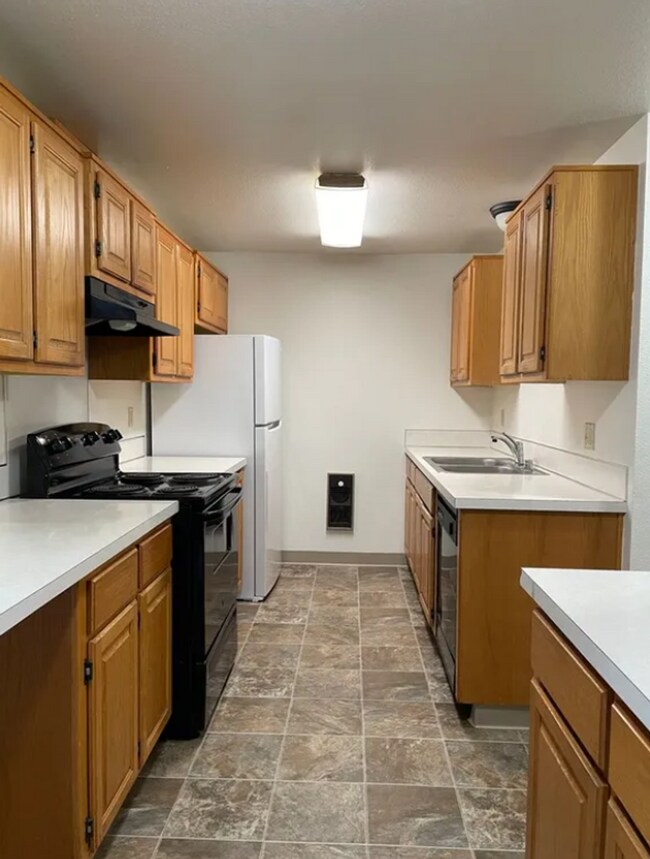 Building Photo - CL2622-2624