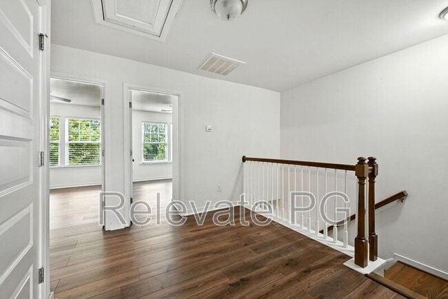 Building Photo - 4028 Rivermere Ln