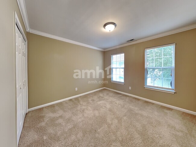 Building Photo - 8413 Astwell Ct