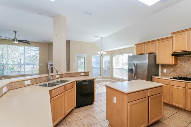 Building Photo - 13309 Glacier Falls Ct