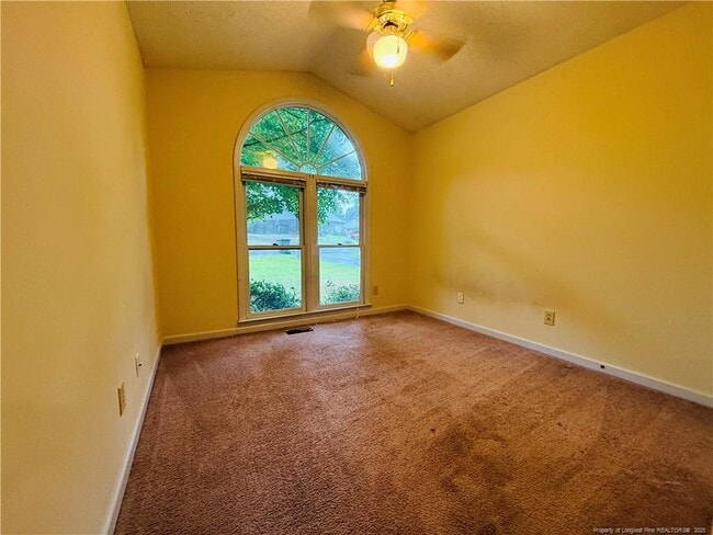 Building Photo - 5086 Summer Ridge Rd