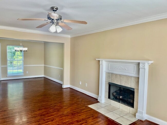 Building Photo - 127 Deer Run Trail NW