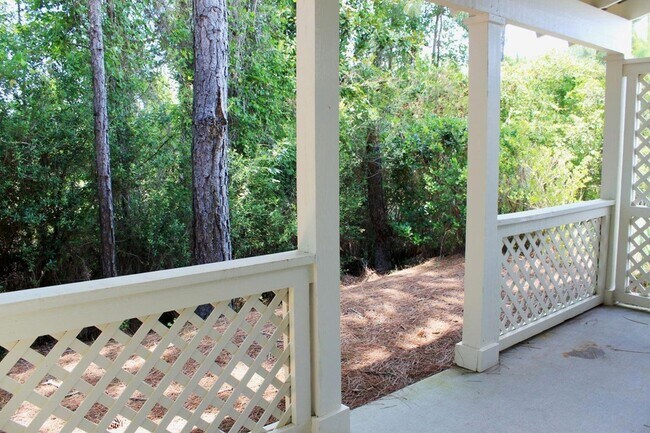 Building Photo - 38 Haven Cir