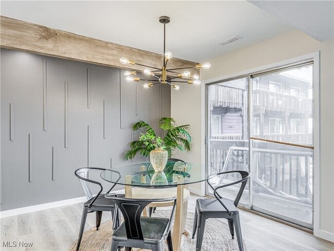 Building Photo - 2550 Chamberlain Rd