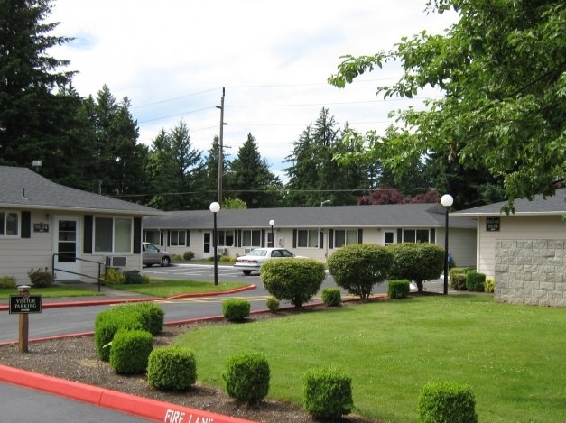 Building Photo - Powell Plaza I and II