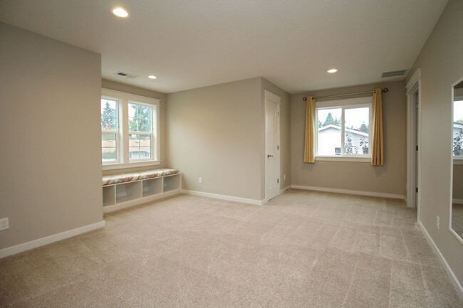 Building Photo - Spectacular Newer Construction Aloha 4 Bed/2.5 Bath Home on Dead-End Street