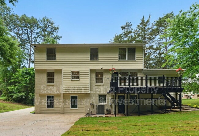 Building Photo - 7016 Wannamaker Ln