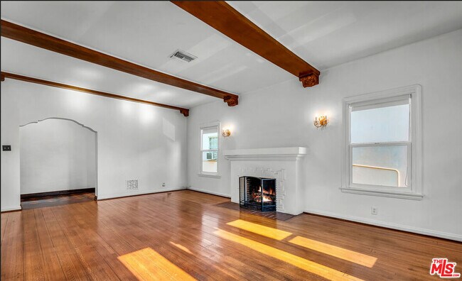 Building Photo - 6369 Orange St