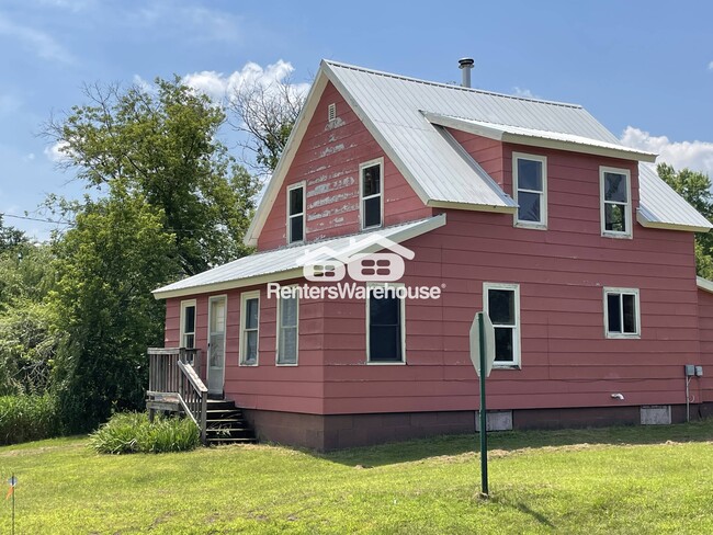 Building Photo - 1630 70th Ave