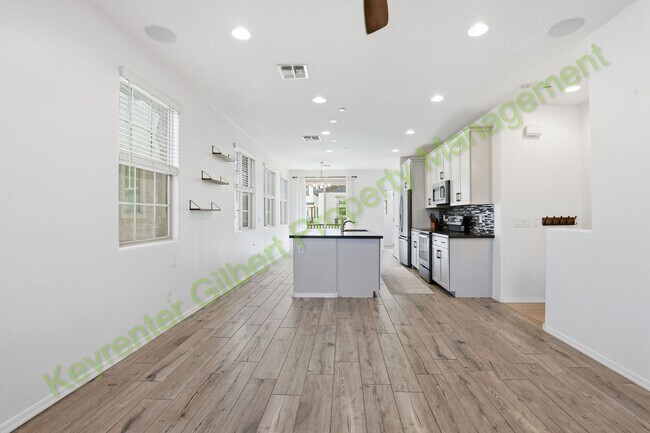 Building Photo - Modern Gilbert Lakeview Townhome in The La...