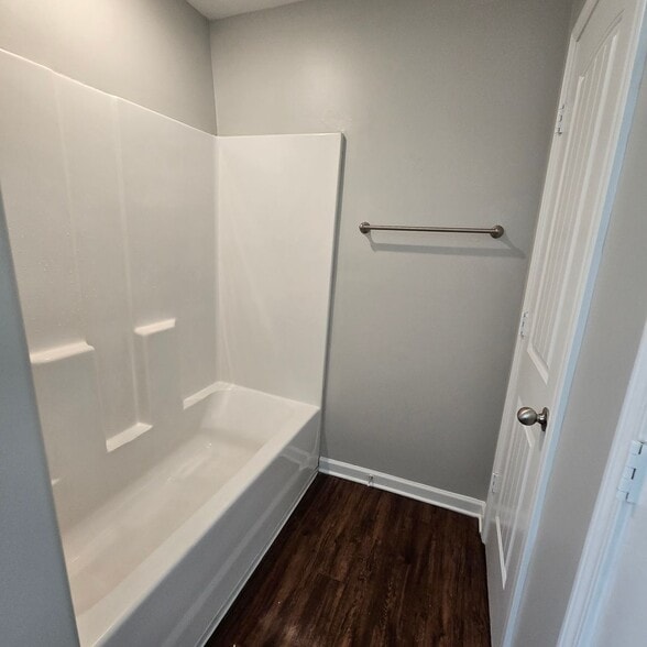 Building Photo - Two-Story Beauty in Olive Branch with Comp...