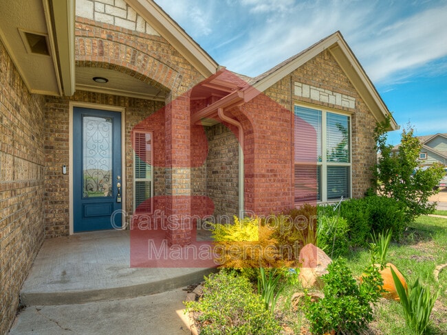 Building Photo - 3413 Huron Cir