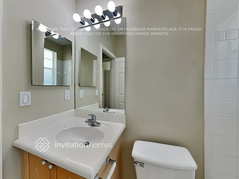 Building Photo - 6349 C Durham Dr
