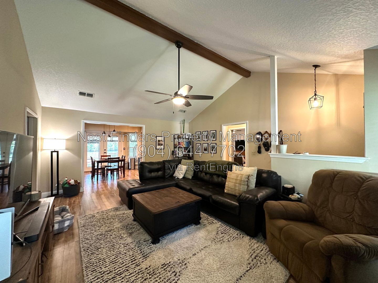Building Photo - 2051 Oak Water Dr