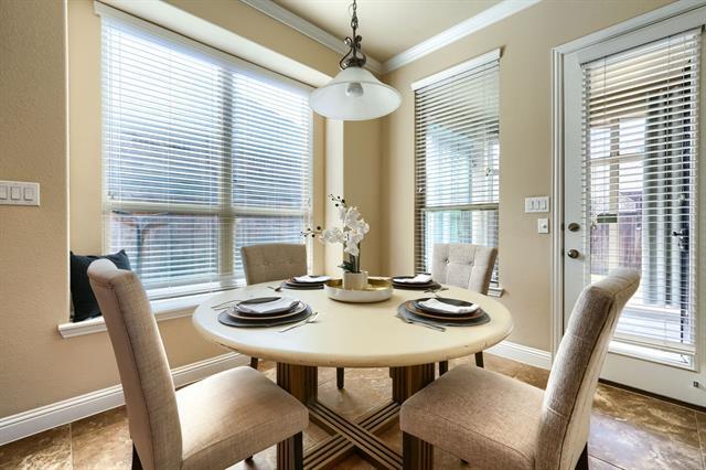 Building Photo - 7119 Isle Royale Ln