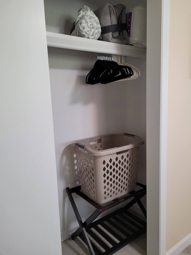 Building Photo - 1516 7th St NW