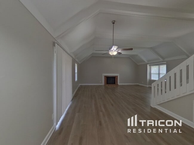 Building Photo - 8434 Barncliff Rd