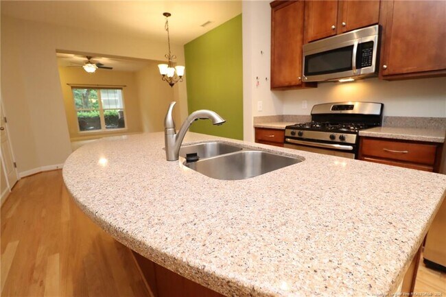 Building Photo - 8011 Sunset Branch Ct