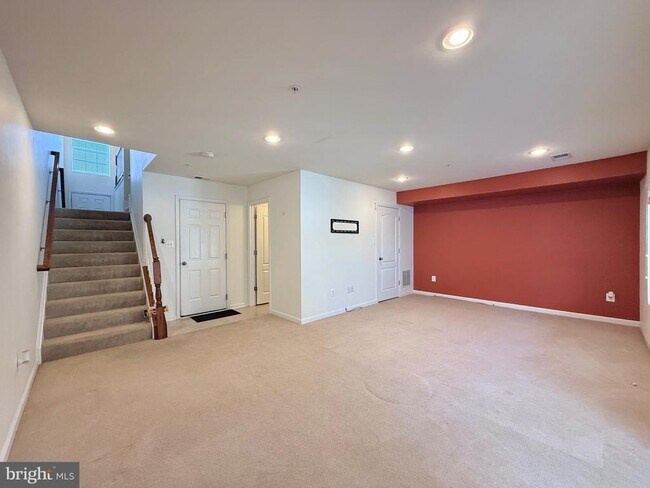 Building Photo - 3517 Sea Grass Ln