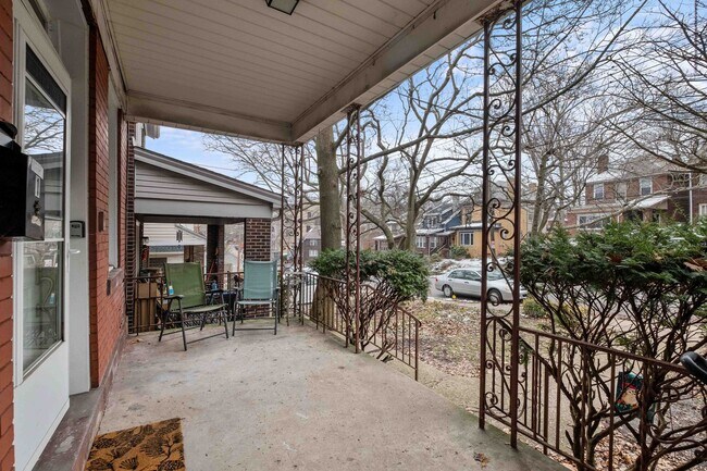 Building Photo - 2230 Tilbury Ave