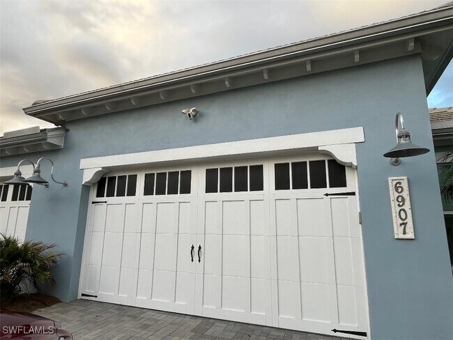 Building Photo - 6907 Cay Ct