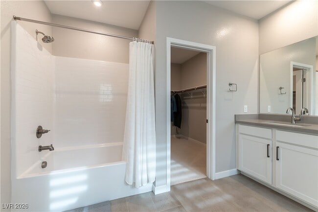 Building Photo - 11947 Glide Reflection Ave