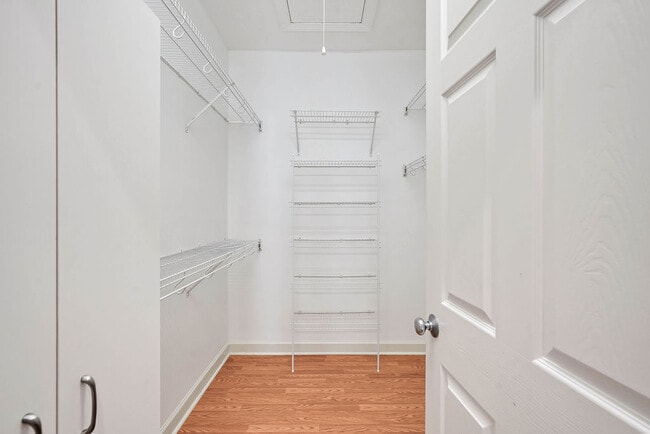 Building Photo - 259 Windchime Way
