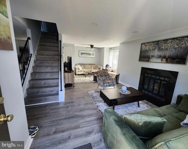 Building Photo - 18103 Copps Hill Pl