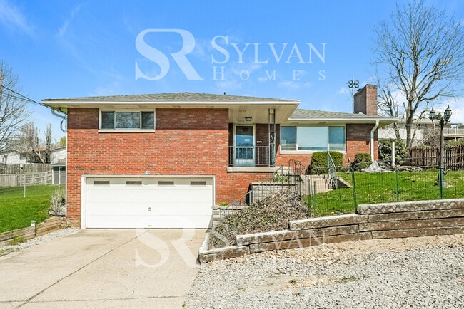 Primary Photo - Everything you have been dreaming of is here. Lease today!